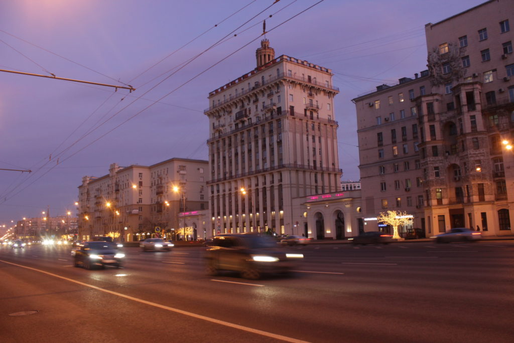 Кутузовский проспект в Москве.