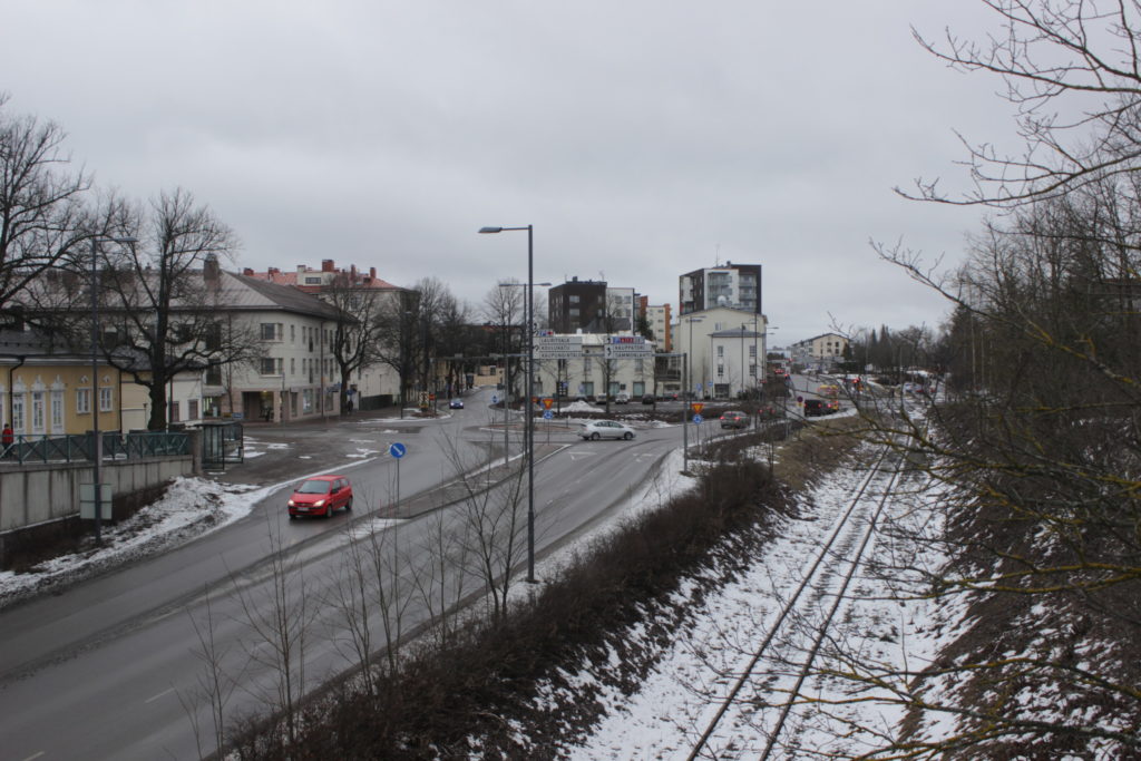 Вид с пешеходного моста через Taipalsaarentie в Лаппеэнранте.